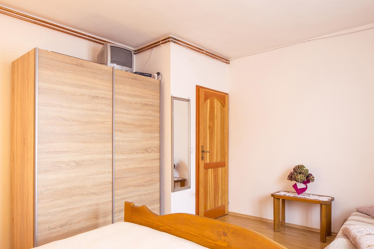 Mon Perin Castrum - Apartman Valentina Bale Exteriör bild