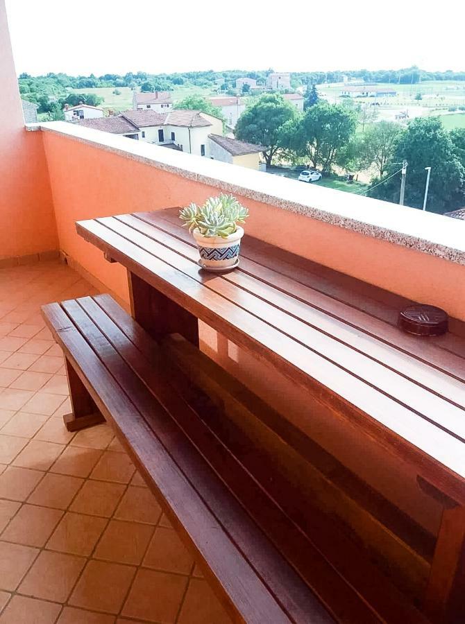 Mon Perin Castrum - Apartman Valentina Bale Exteriör bild